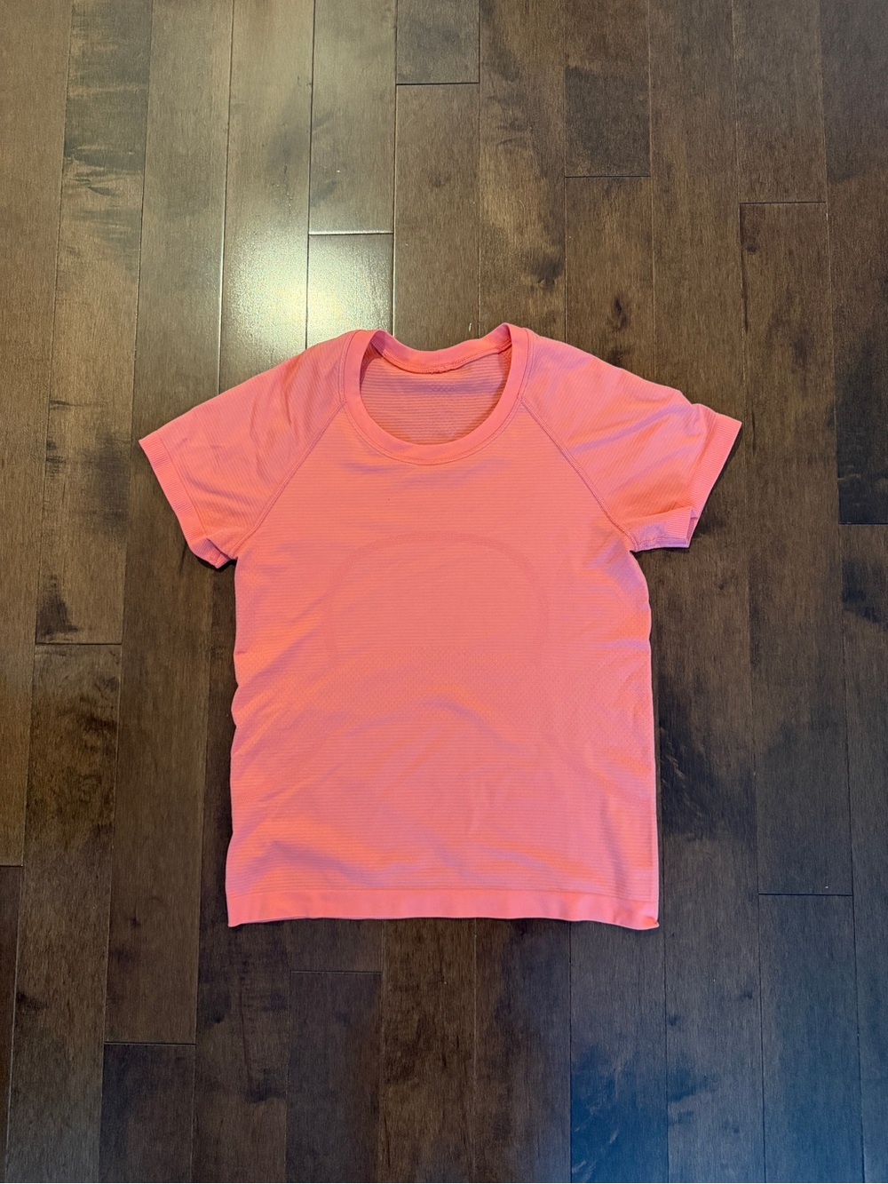 Lululemon athletica Coral Short-Sleeve Waist Length Swiftly Tech